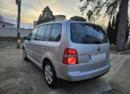 VOLKSWAGEN Toruan 2.0 TDI