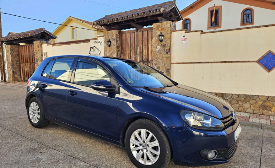 VOLKSWAGEN Golf 6 2.0 TDI