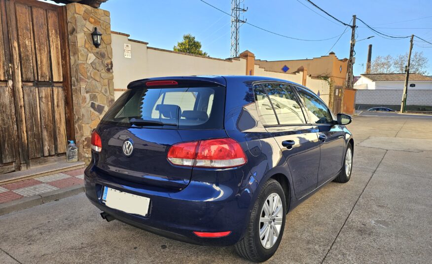 VOLKSWAGEN Golf 6 2.0 TDI