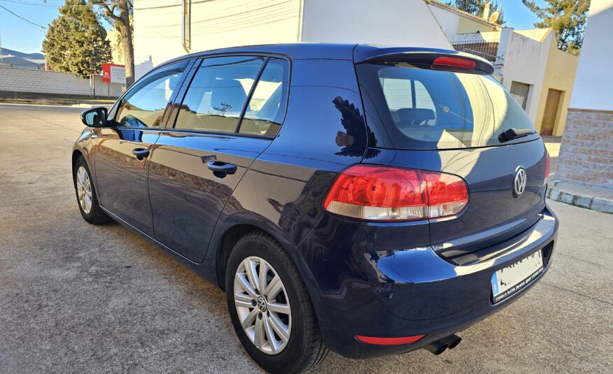 VOLKSWAGEN Golf 6 2.0 TDI