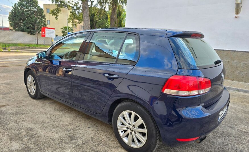 VOLKSWAGEN Golf 2.0Tdi
