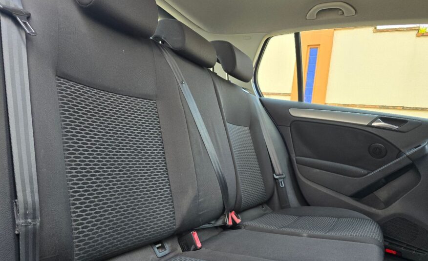 VOLKSWAGEN Golf 2.0Tdi