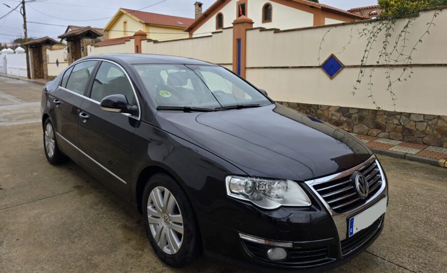 VOLKSWAGEN Passat 2.0 tdi Highline