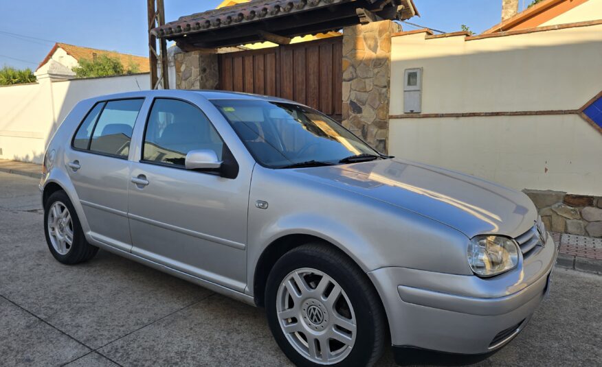 Volkswagen Golf 1.9 Tdi 100