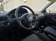 Volkswagen Golf 1.9 Tdi 100