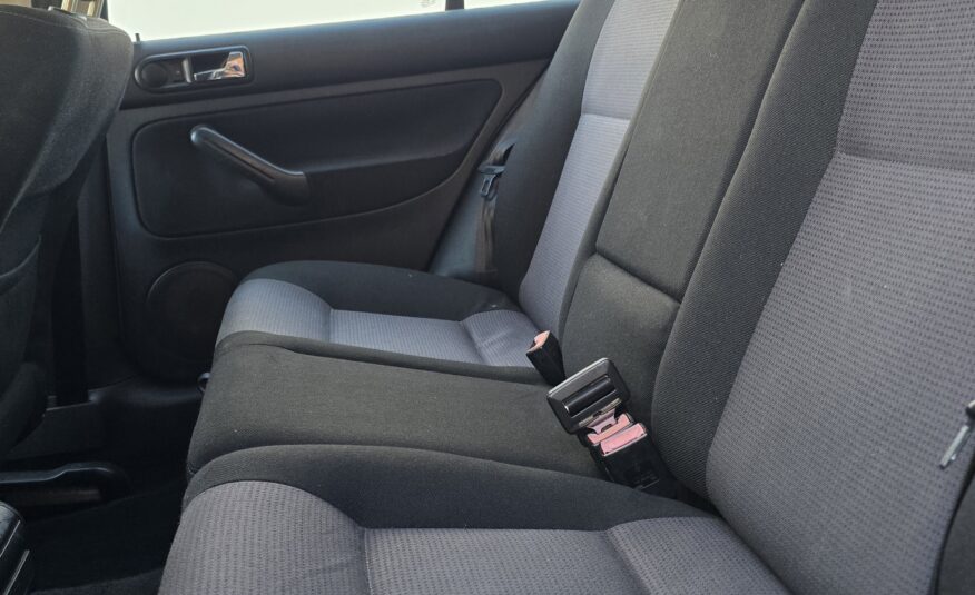 Volkswagen Golf 1.9 Tdi 100