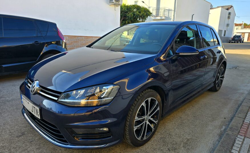 VOLKSWAGEN Golf 1.6 Tdi BMT