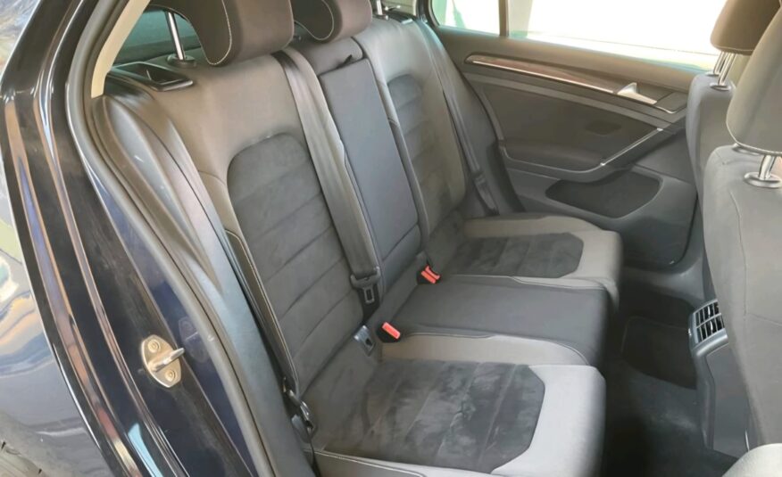 VOLKSWAGEN Golf 1.6 Tdi BMT