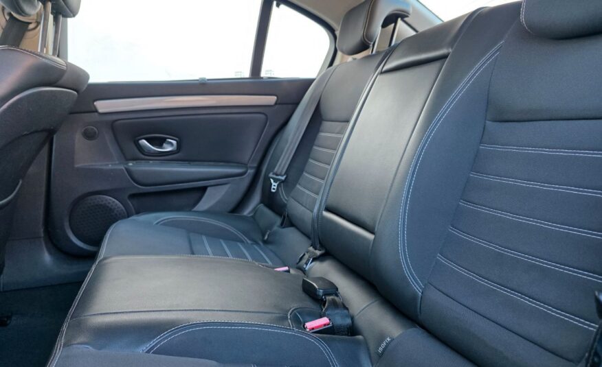 RENAULT Laguna Dynamique Tom Tom