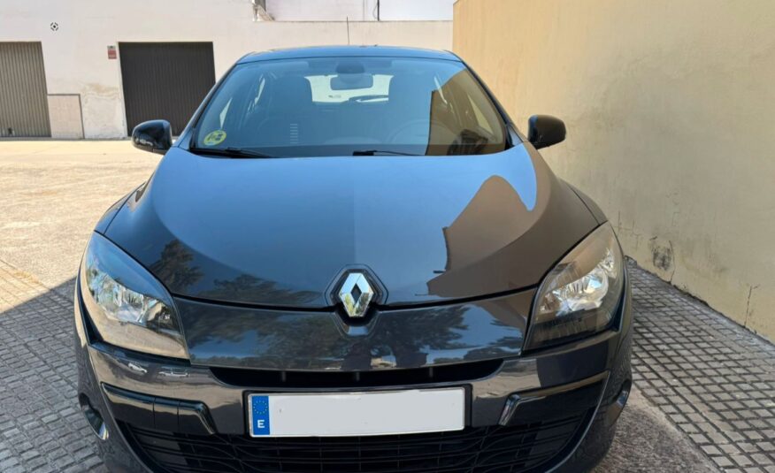 RENAULT Megane Dynamique 1.5 Dci