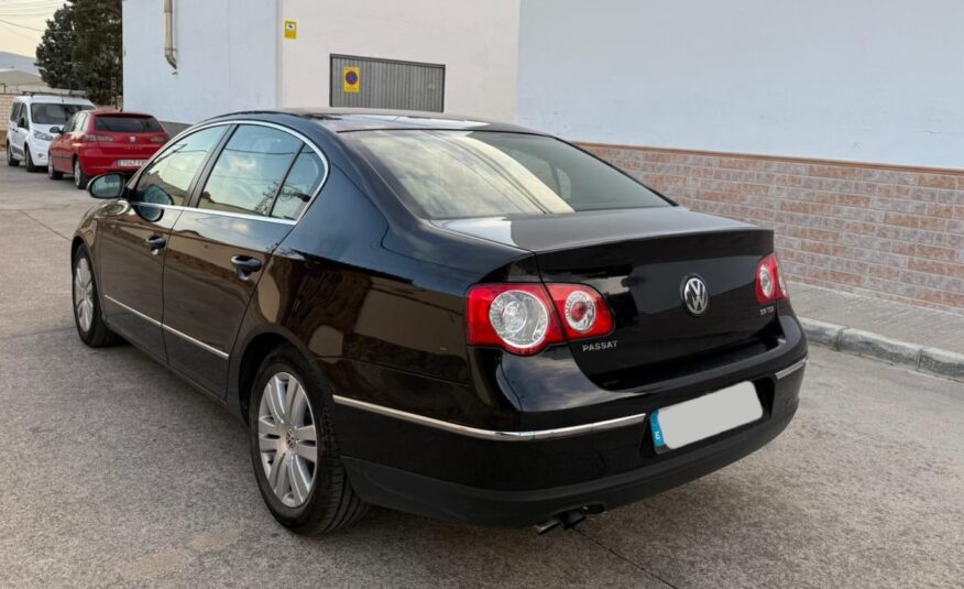 VOLKSWAGEN Passat 2.0 Tdi 140 Highline