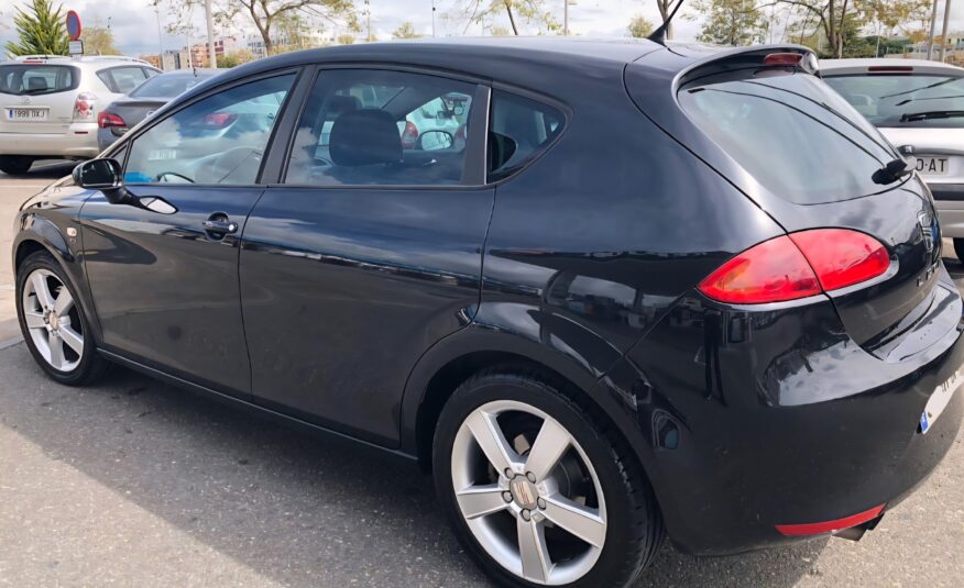 SEAT Leon 2.0 Tdi 140 Sport