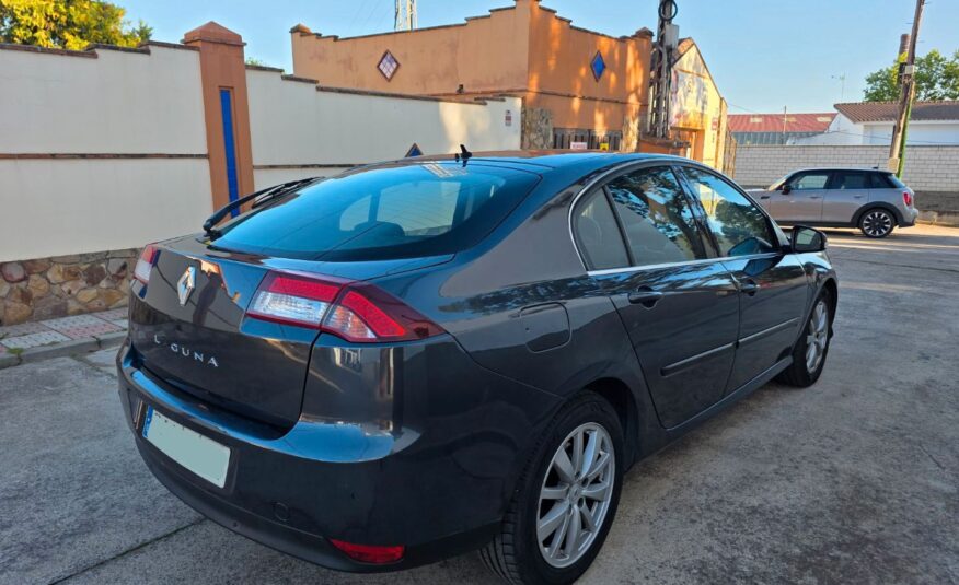 RENAULT Laguna Dynamique Tom Tom