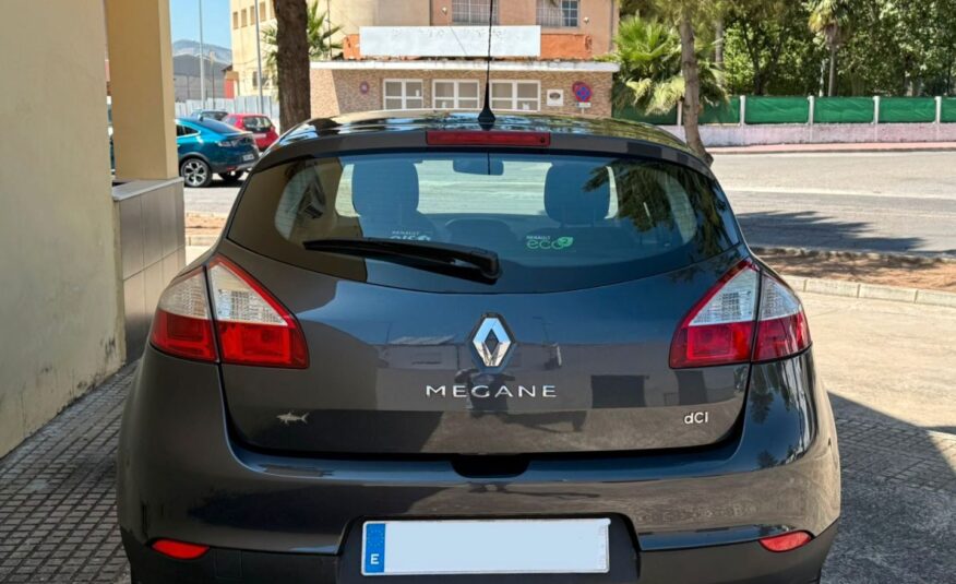 RENAULT Megane Dynamique 1.5 Dci