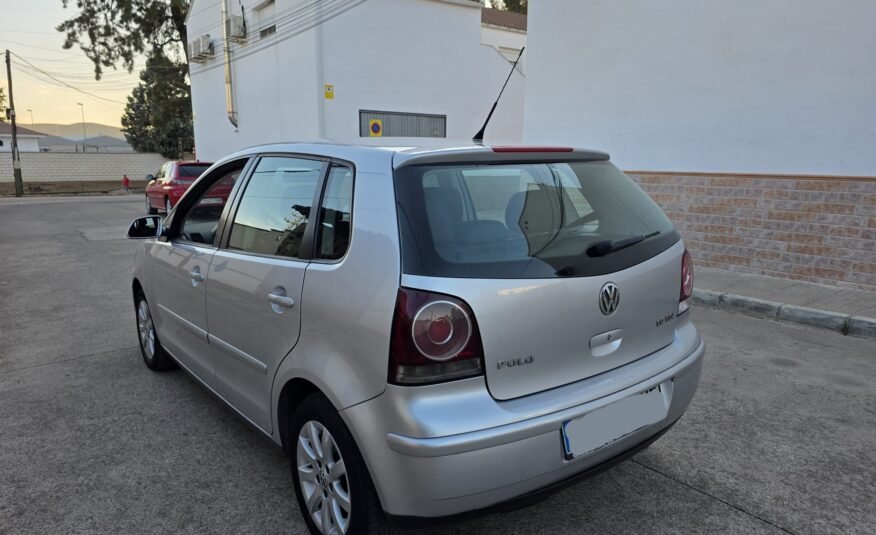 VOLKSWAGEN POLO 1.9 TDI