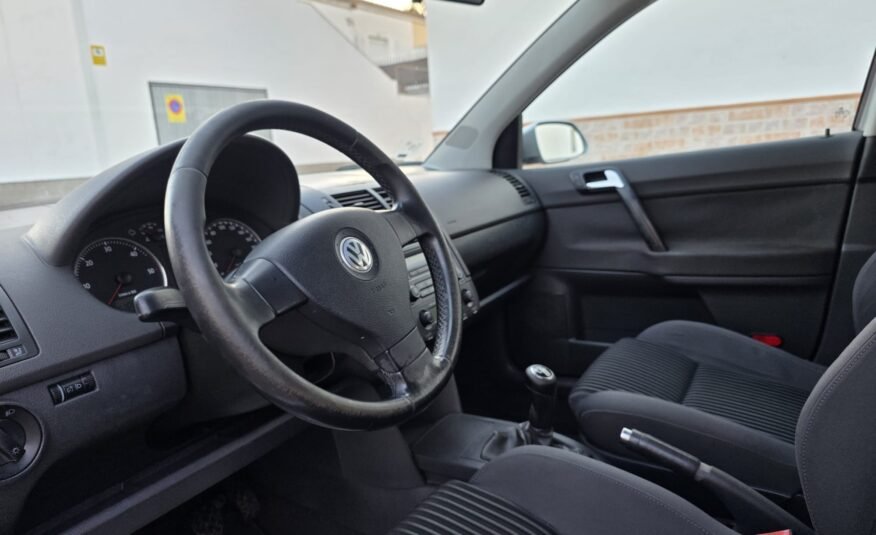 VOLKSWAGEN POLO 1.9 TDI