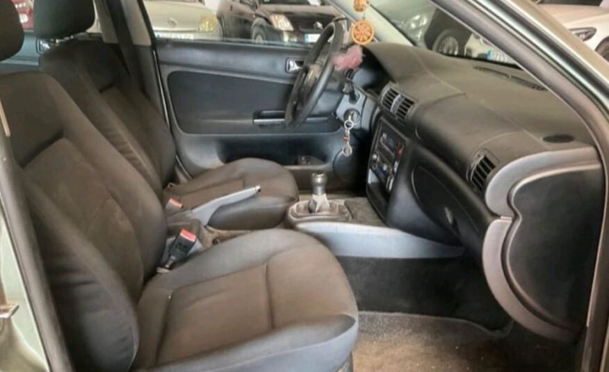 Volkswagen Passat 1.9 tdi 130