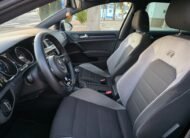 Volkswagen Golf R Tsi 300