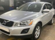 VOLVO XC60 2.4D momentun