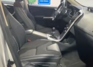 VOLVO XC60 2.4D momentun