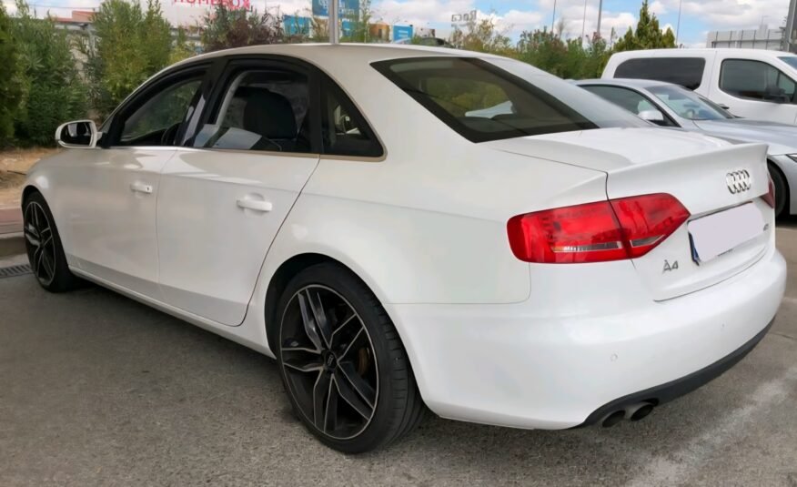 AUDI A4 2.0 TDI