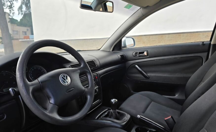 VOLKSWAGEN Passat 1.9 tdi