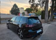 Volkswagen Golf R Tsi 300