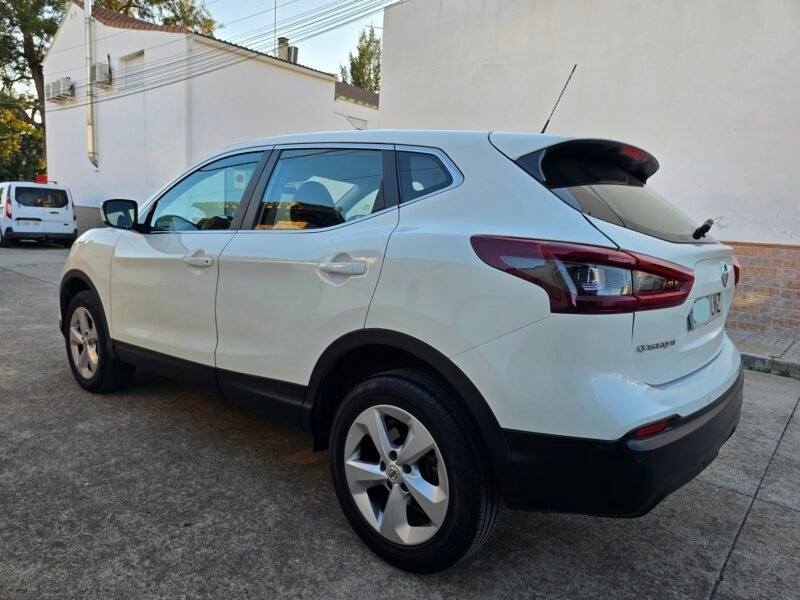 NISSAN Qashqai 1.5 Dci
