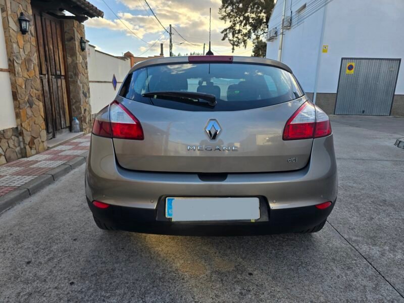 RENAULT Megane TOM TOM