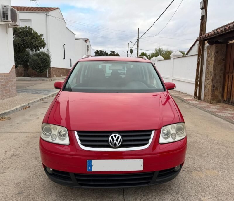 VOLKSWAGEN Touran 2.0 tdi 140