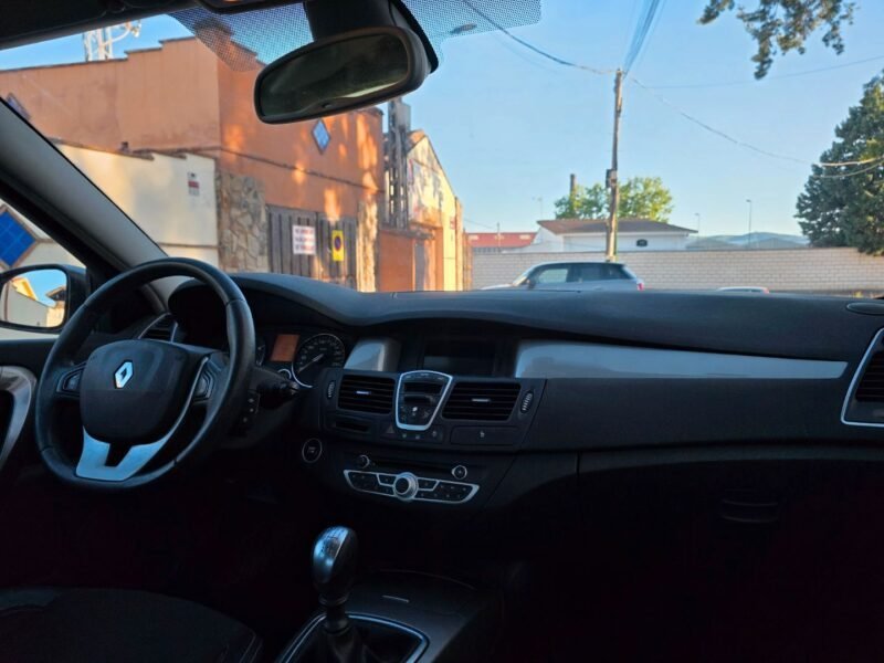 RENAULT Laguna Dynamique Tom Tom