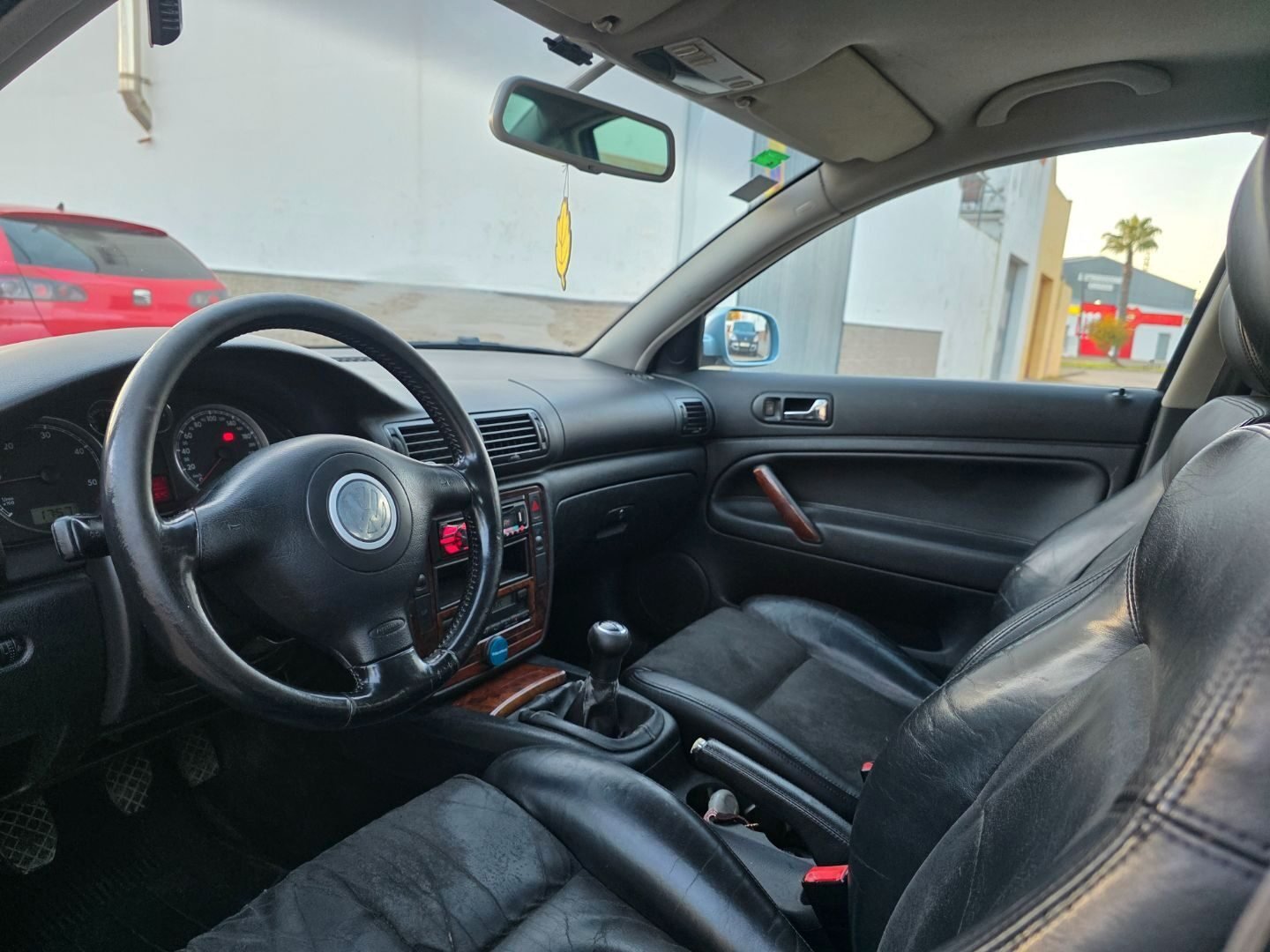 VOLKSWAGEN Passat 1.9 TDI 130cv 