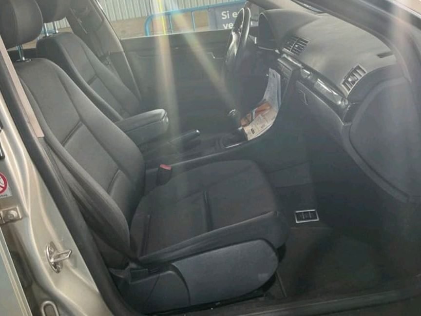 AUDI A4 1.9 TDI 130cv 