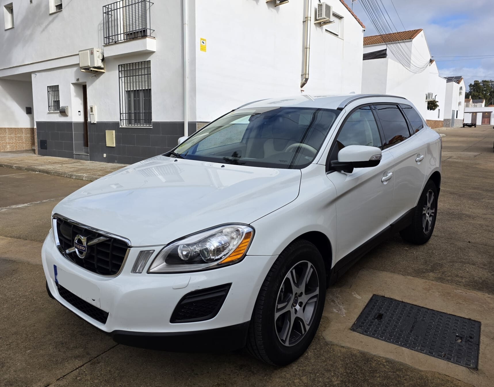 VOLVO XC60 Momentum