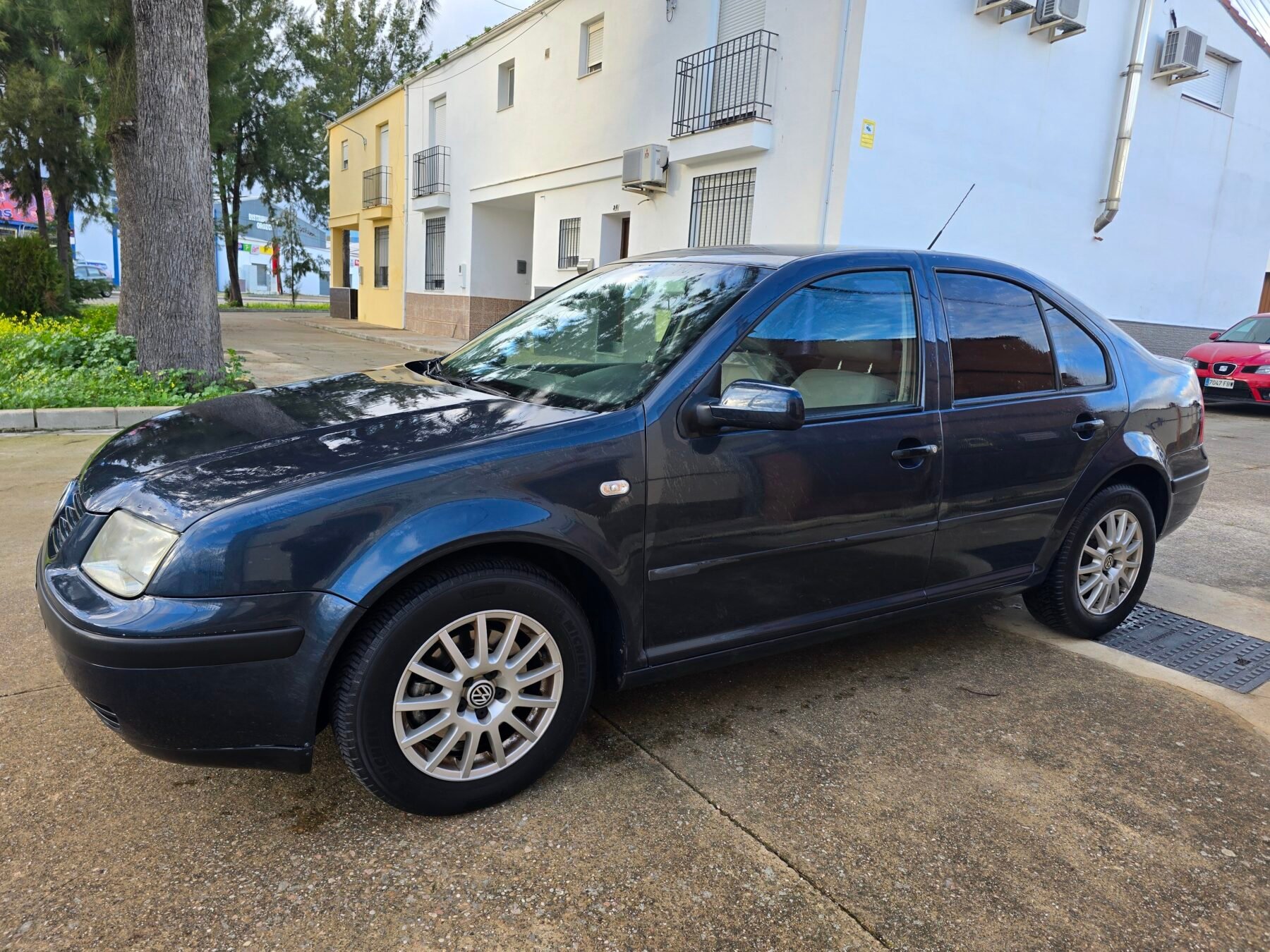 VOLKSWAGEN Bora 1.9 TDI 