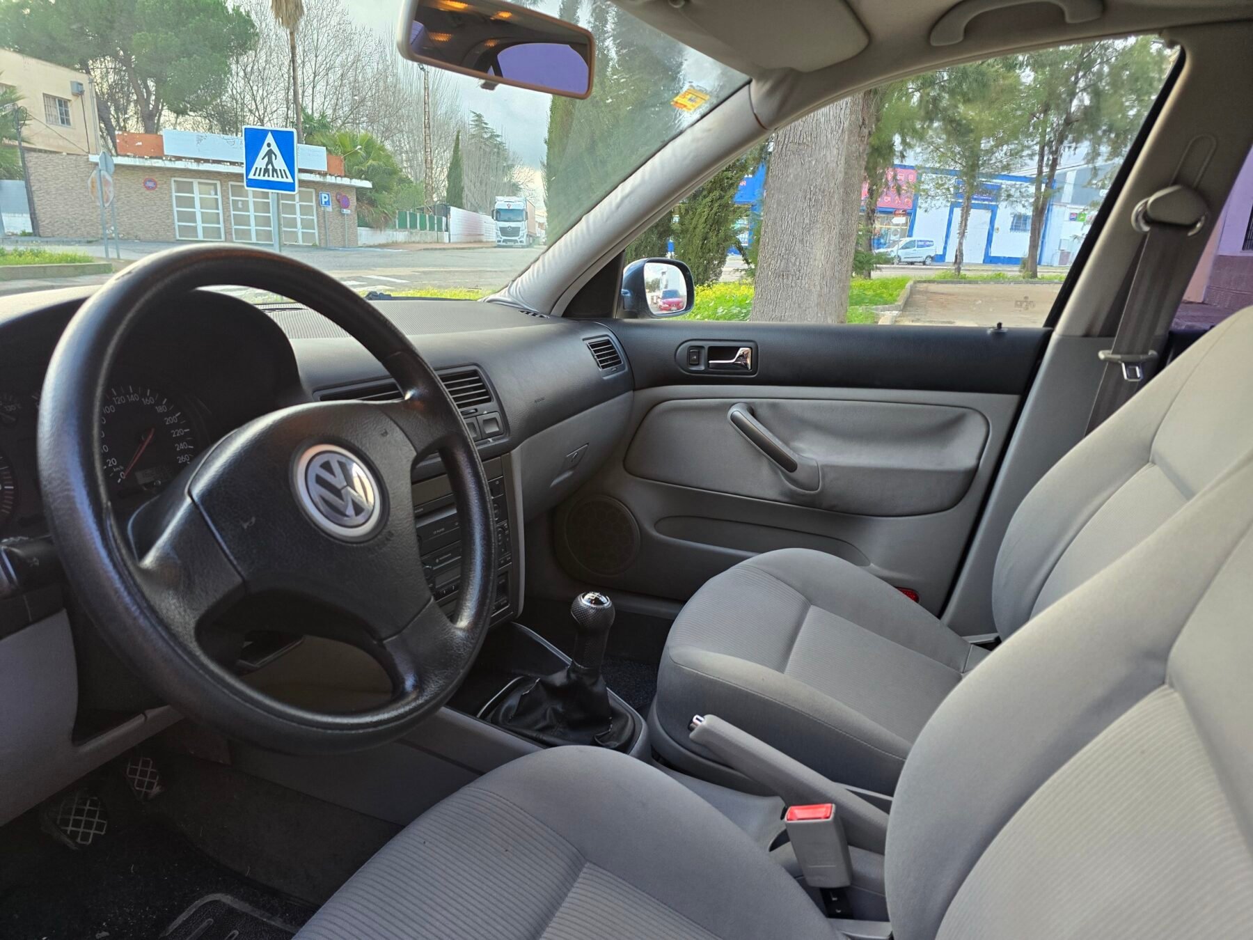 VOLKSWAGEN Bora 1.9 TDI 