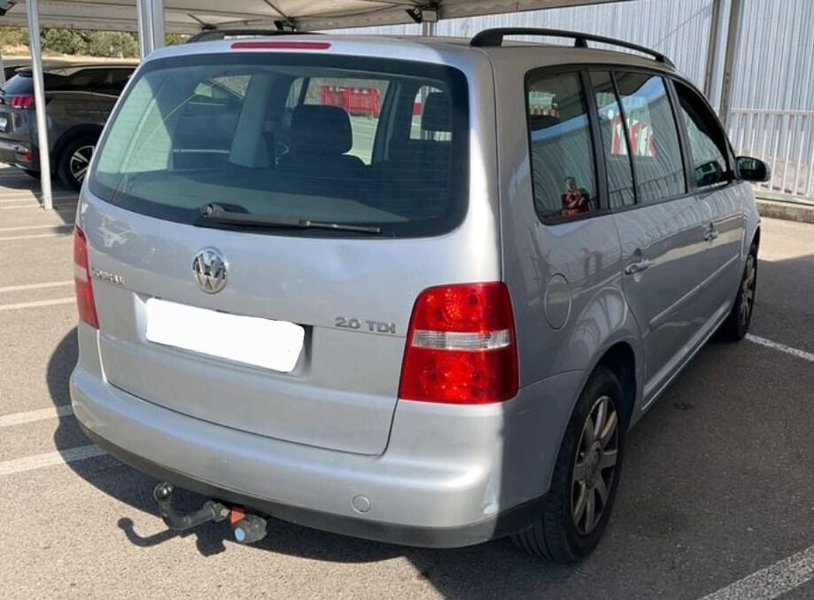 VOLKSWAGEN Touran Highline 2.0 Tdi