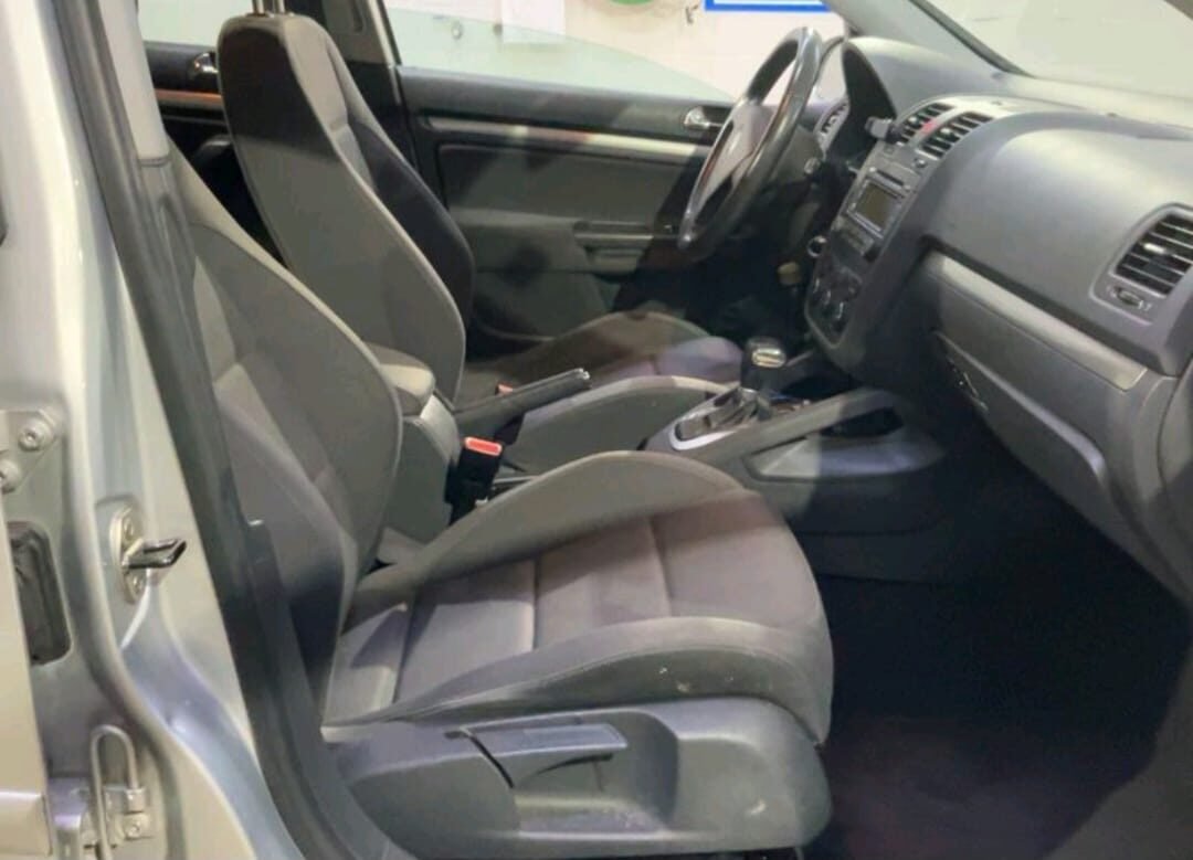 VOLKSWAGEN Golf 1.9 Tdi Sportline DSG