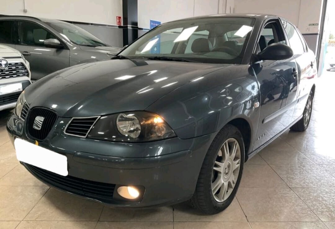 SEAT Cordoba 1.9 Tdi Sport 