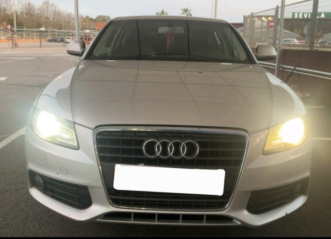 AUDI A4 2.0 tdi 