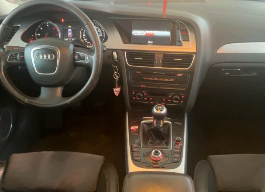 AUDI A4 2.0 tdi 