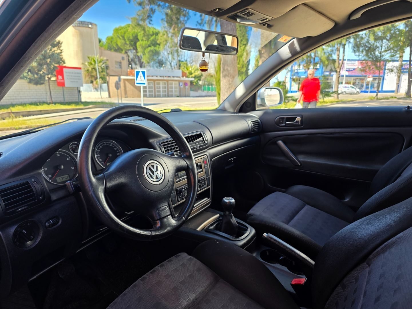 VOLKSWAGEN Passat 1.9 TDI 130cv