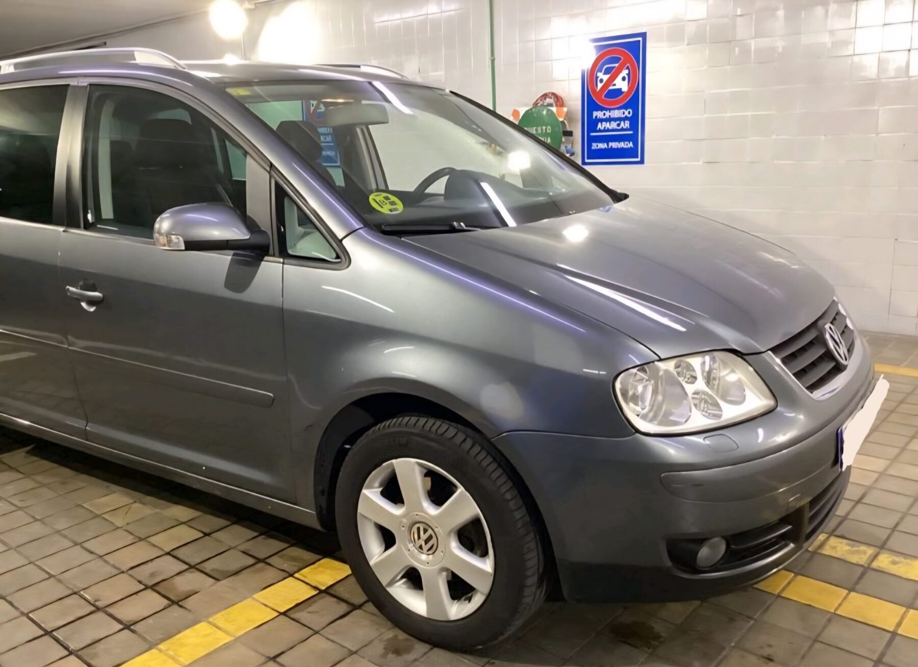 VOLKSWAGEN Touran 2.0 Tdi Highline 