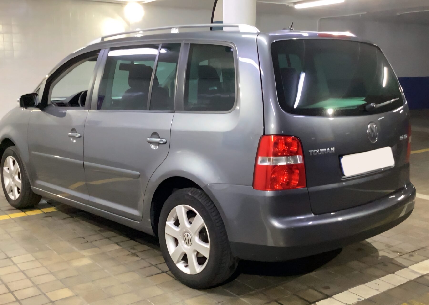VOLKSWAGEN Touran 2.0 Tdi Highline 