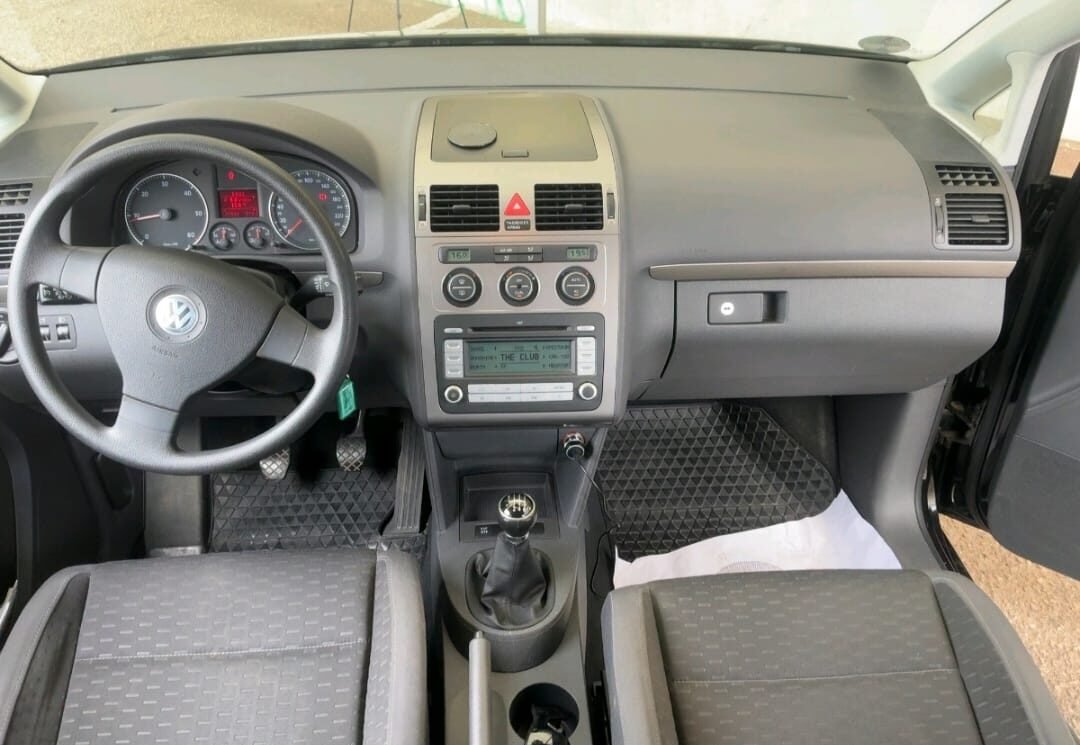 VOLKSWAGEN Touran 1.9 Tdi 