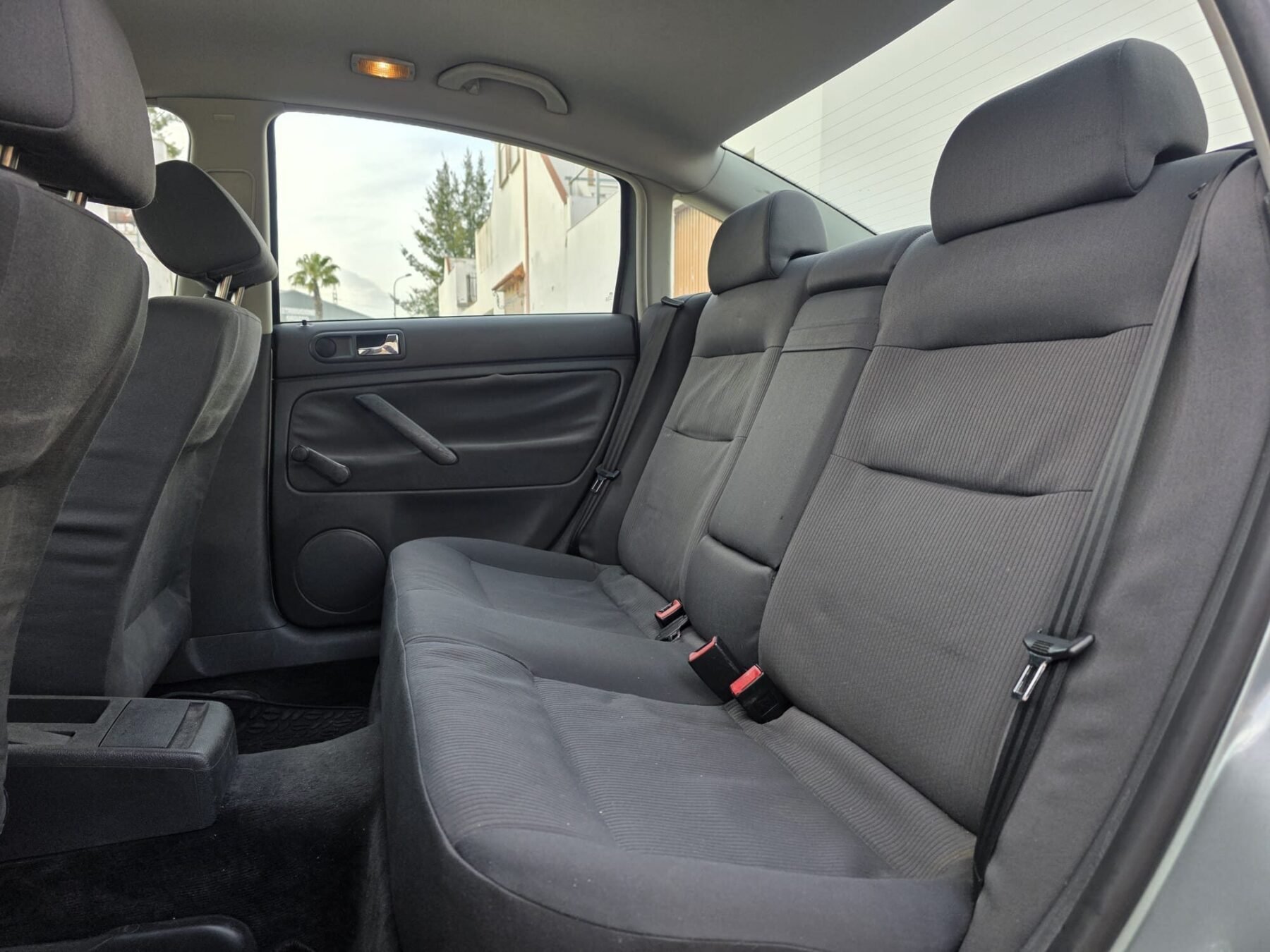 VOLKSWAGEN Passat 1.9 Tdi