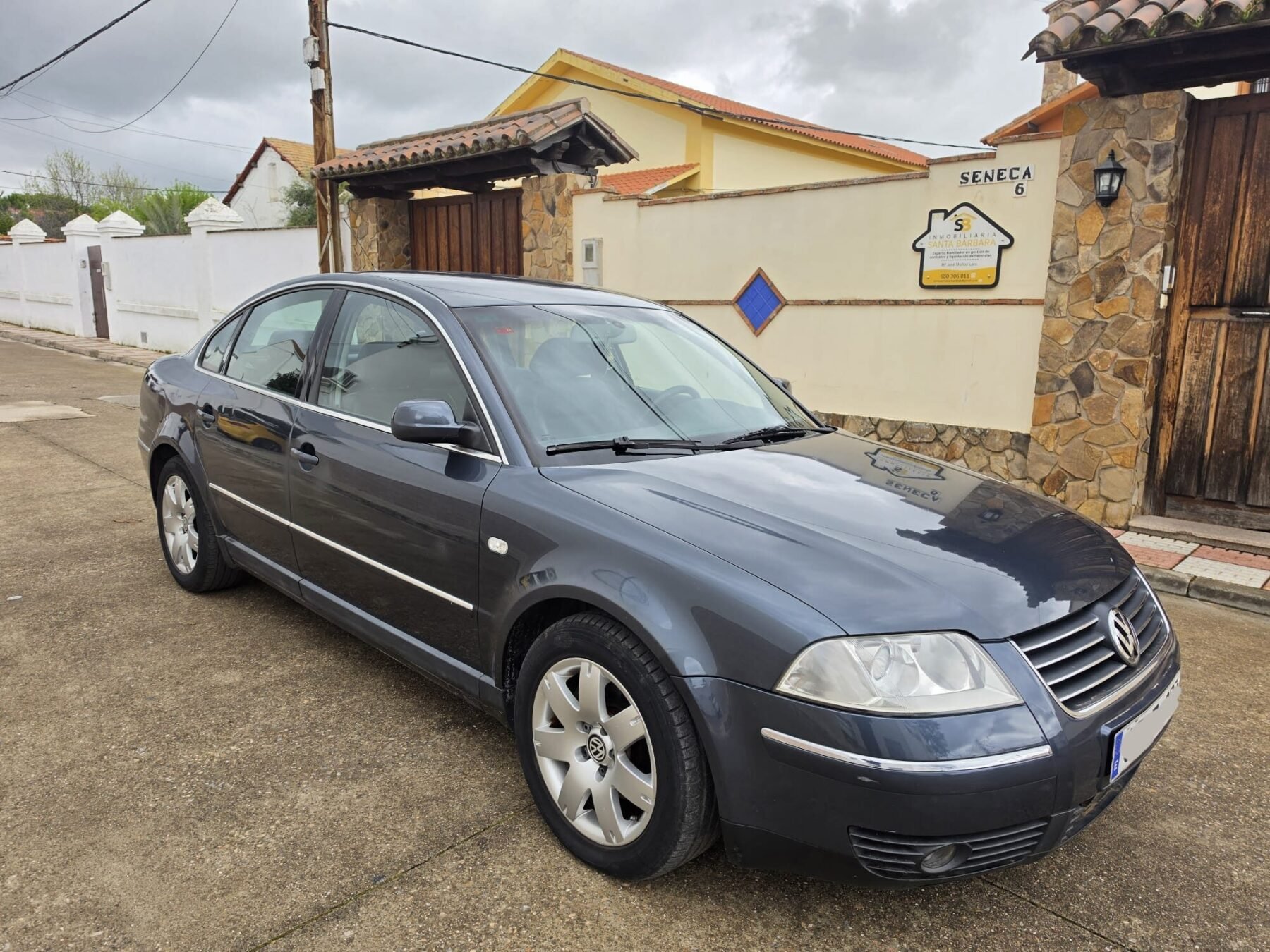VOLKSWAGEN Passat 1.9 Tdi 