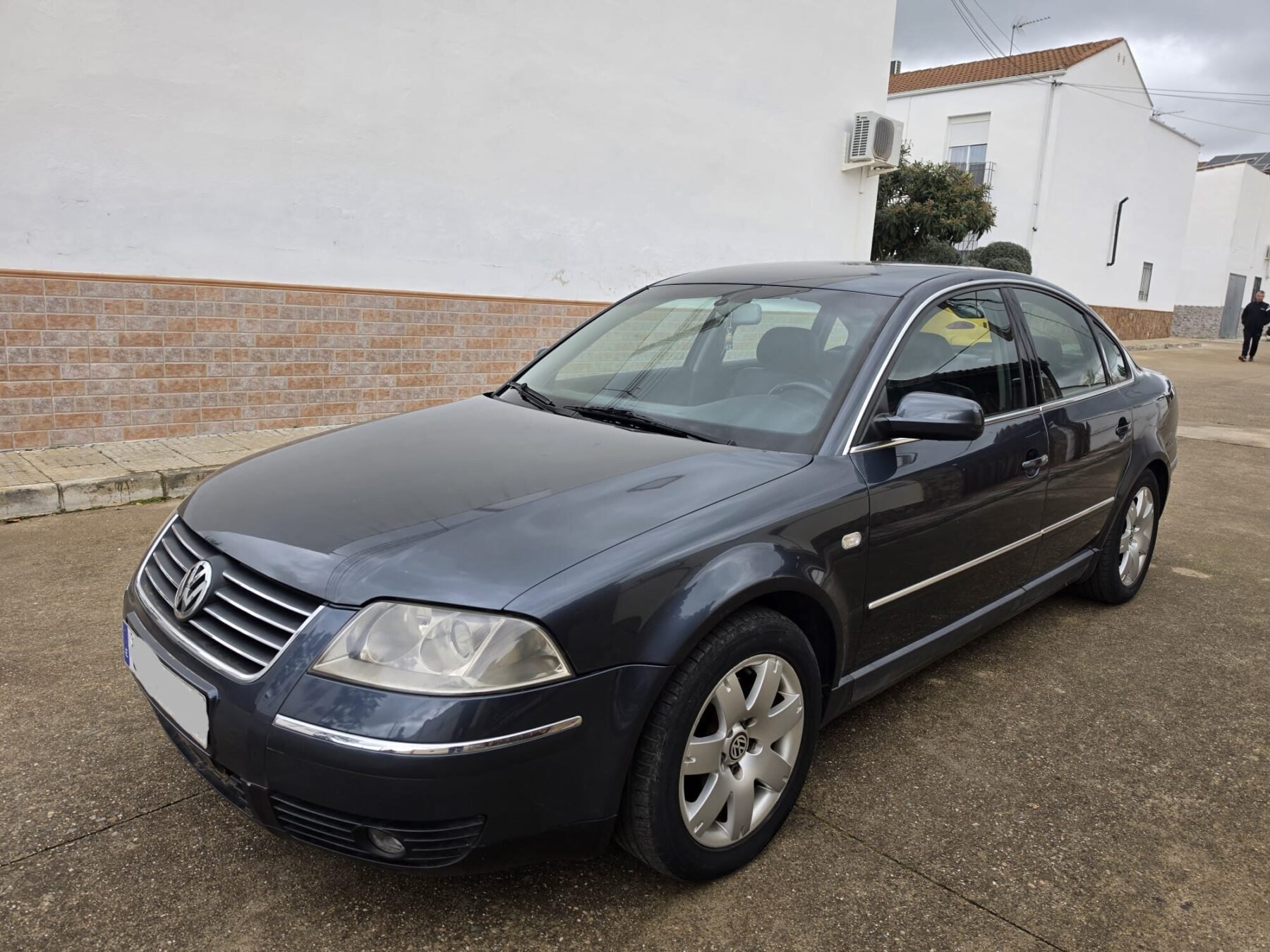VOLKSWAGEN Passat 1.9 Tdi 