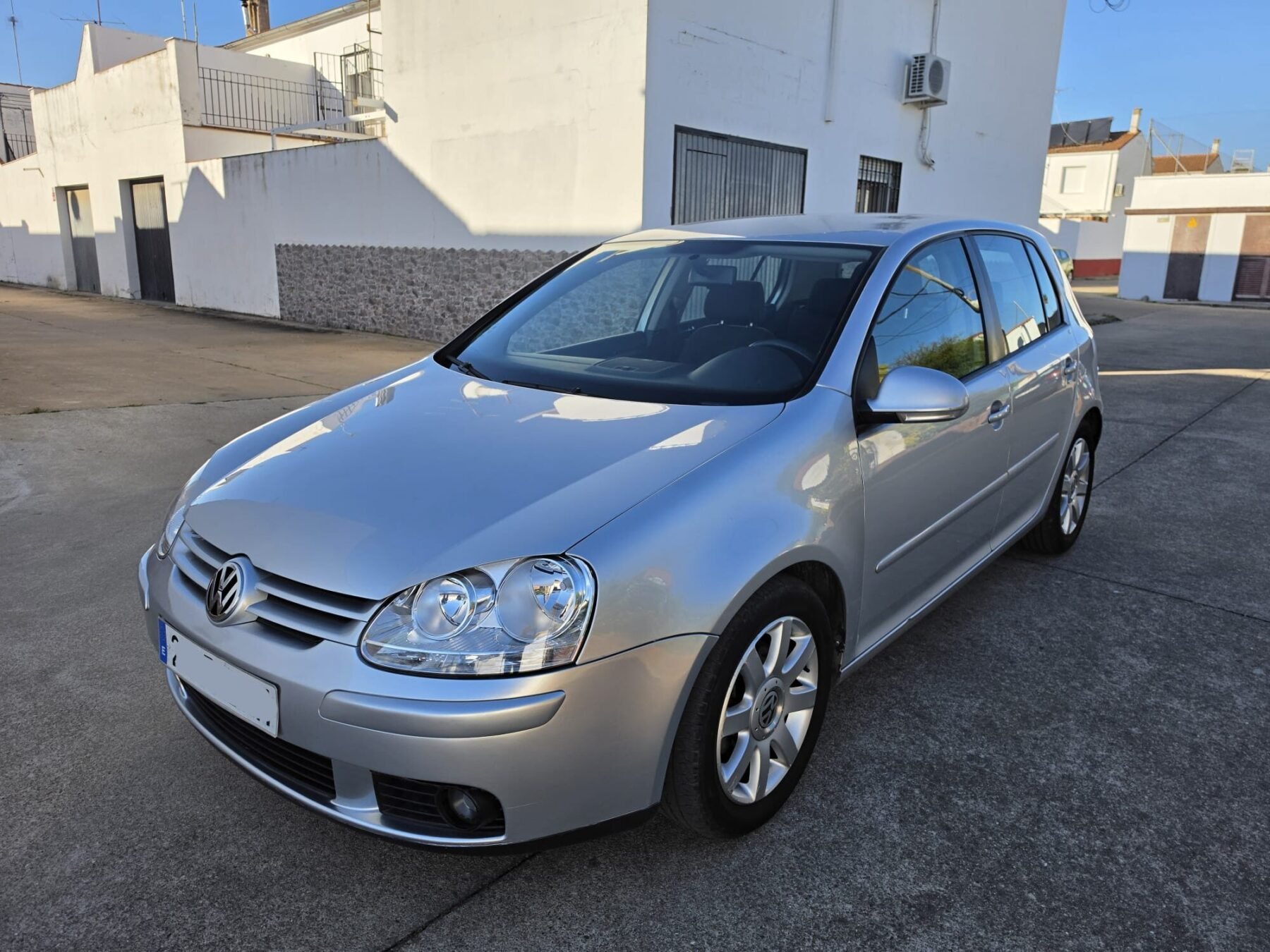 VOLKSWAGEN Golf 1.9 Tdi Sportline DSG