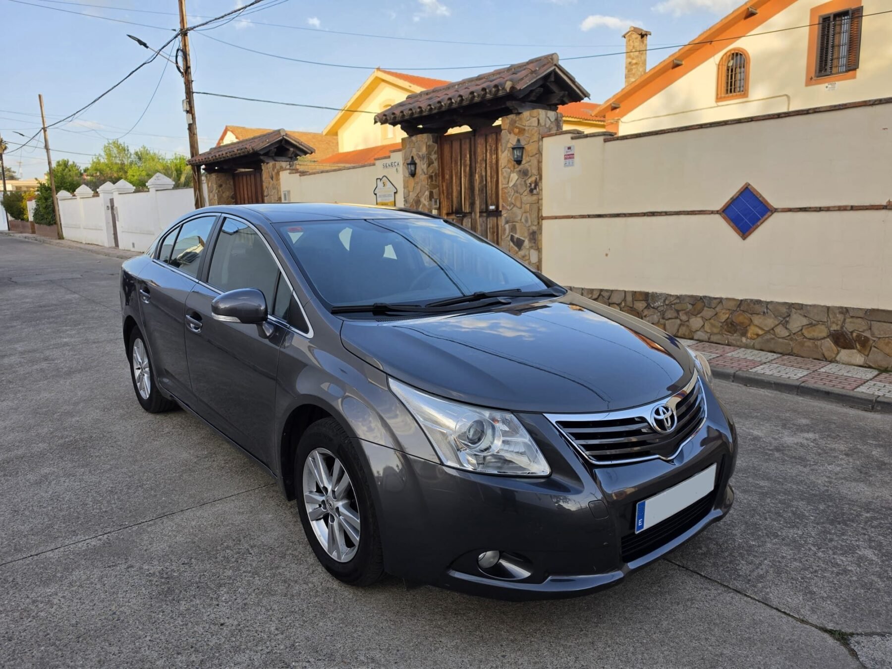 TOYOTA Avensis 2.0 D4d 